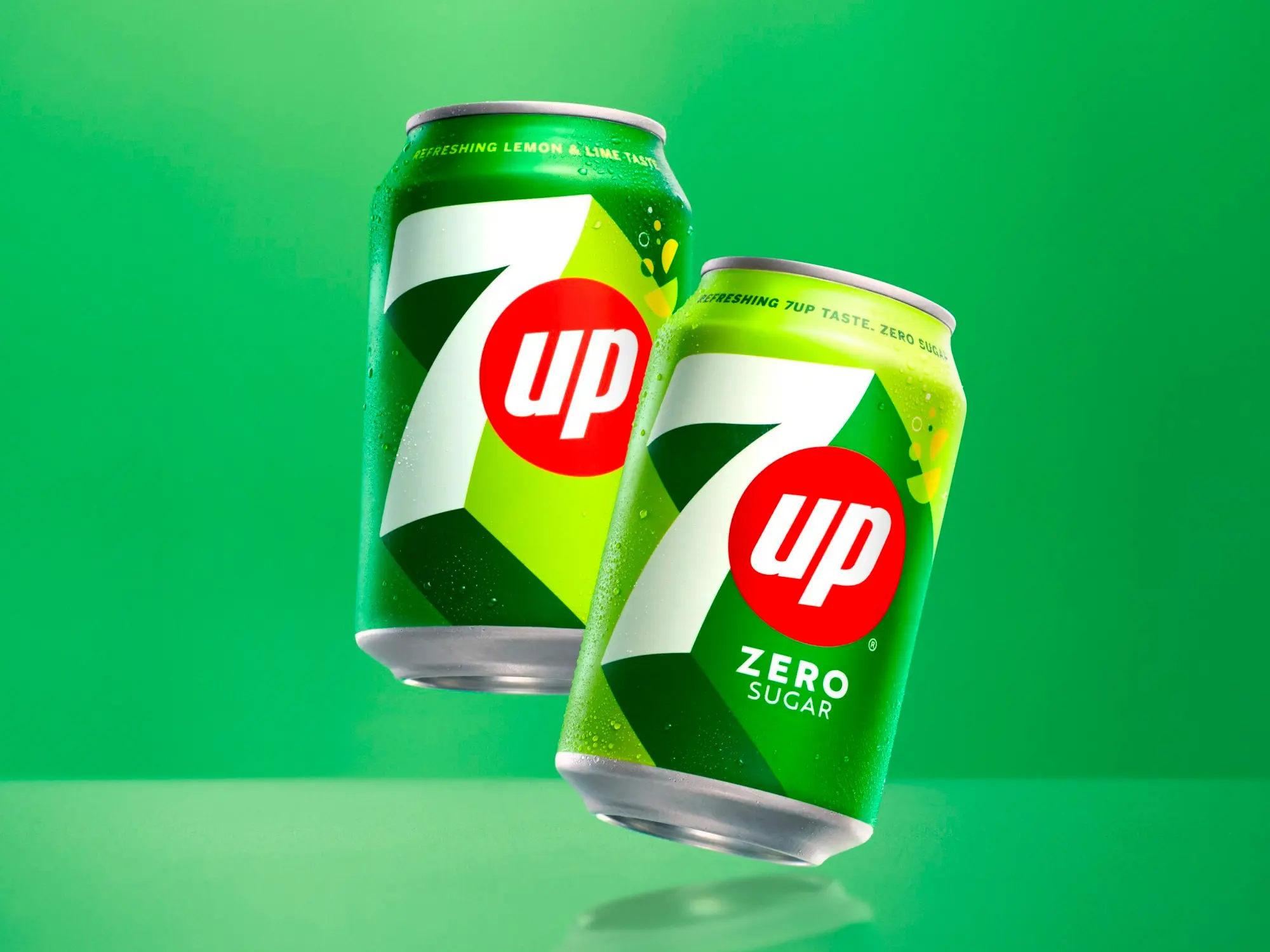 7Upのブランドロゴ刷新事例